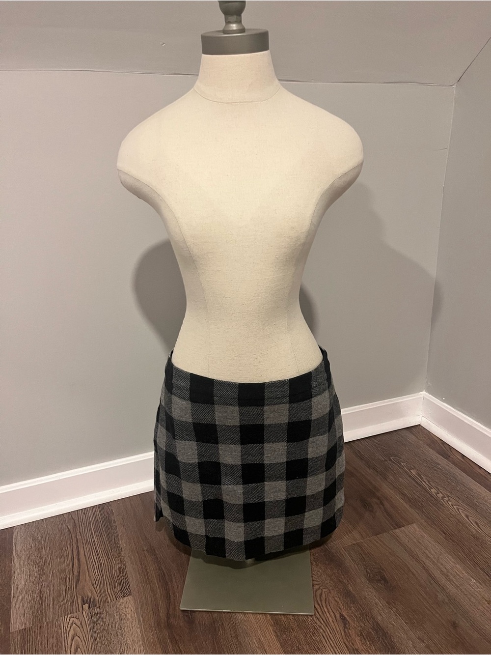 Madewell Black and Gray Plaid Mini Skirt - Picture 1 of 5